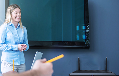 Mini Desktop Computer Review: Compact Computer of Large Screen TV